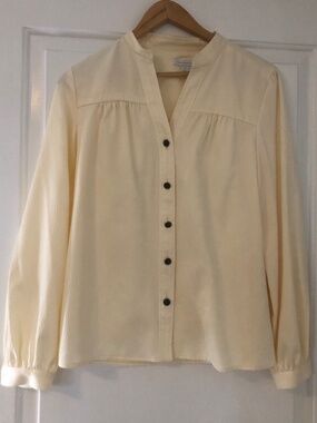 Charter Club Ladies Womens Button-Down Shirt Long-Sleeve Ivory Size  8